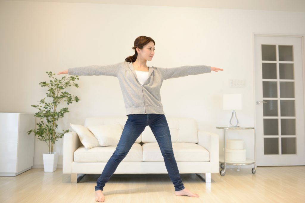 家でできるセルフ骨盤矯正ストレッチ